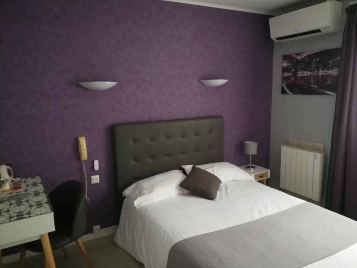 Contact Hotel Du Relais Туар Экстерьер фото