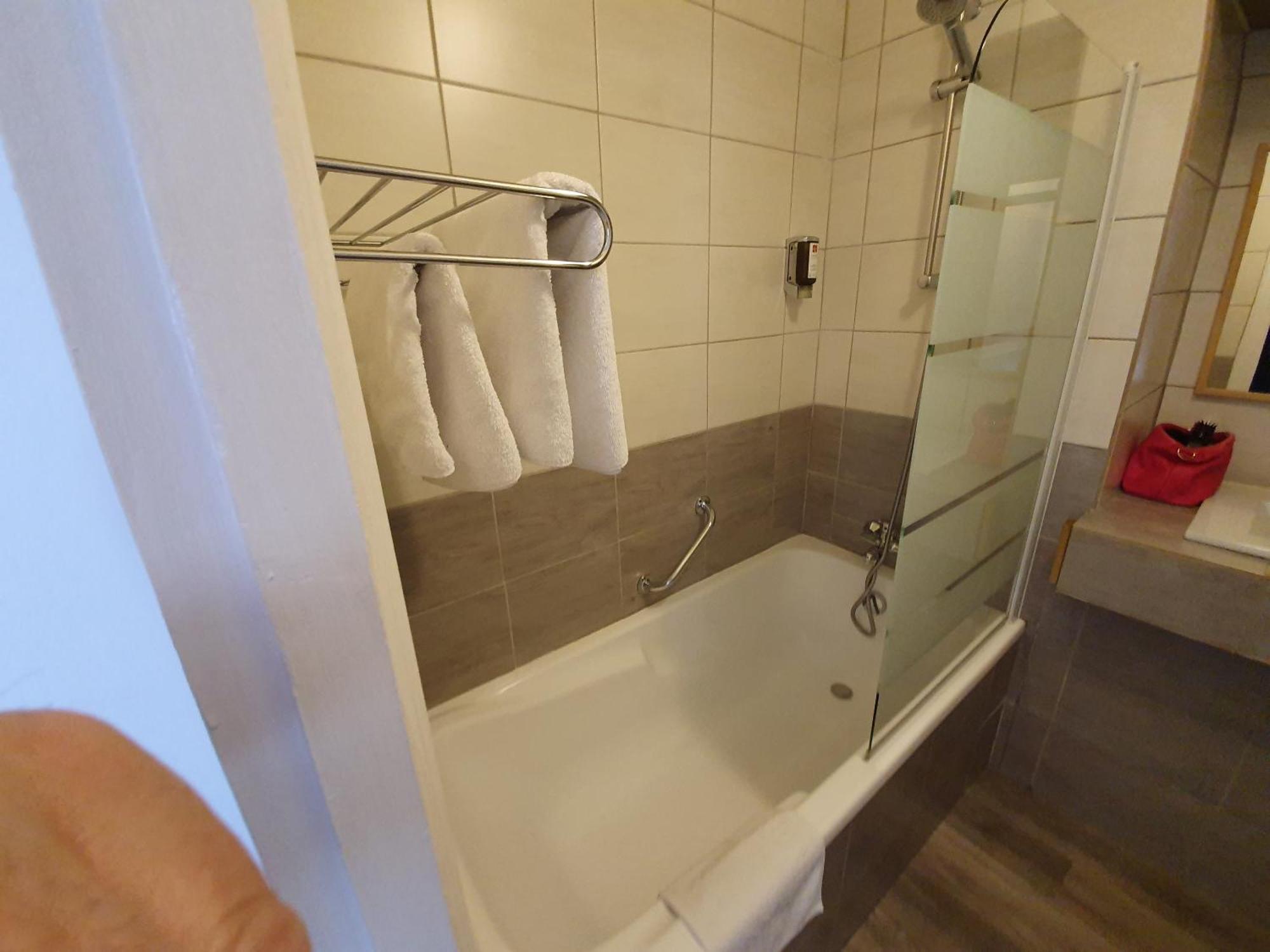 Contact Hotel Du Relais Туар Номер фото